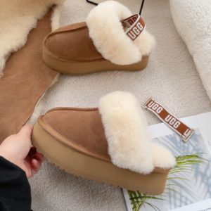 Disquette Suede & Shearling Platform Slippers  | Womens Slippers